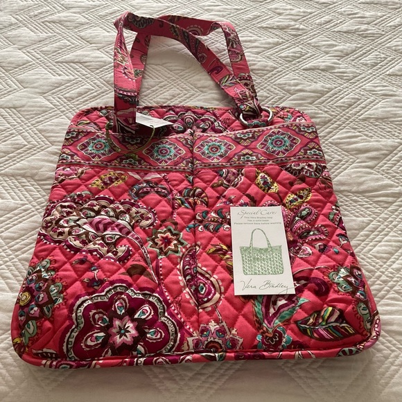 Brand new, never used VERA BRADLEY TOTE. (1 of 2) - Picture 2 of 5